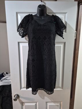 White House Black Market Black Lace Puff-Sleeve Mini Dress